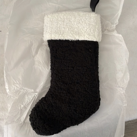 Victoria’s Secret Pink Sherpa Christmas Stocking - Picture 2 of 6